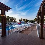 Maya World Hotel