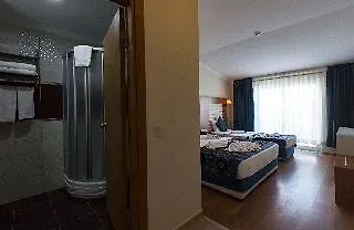 Hotell Maya World